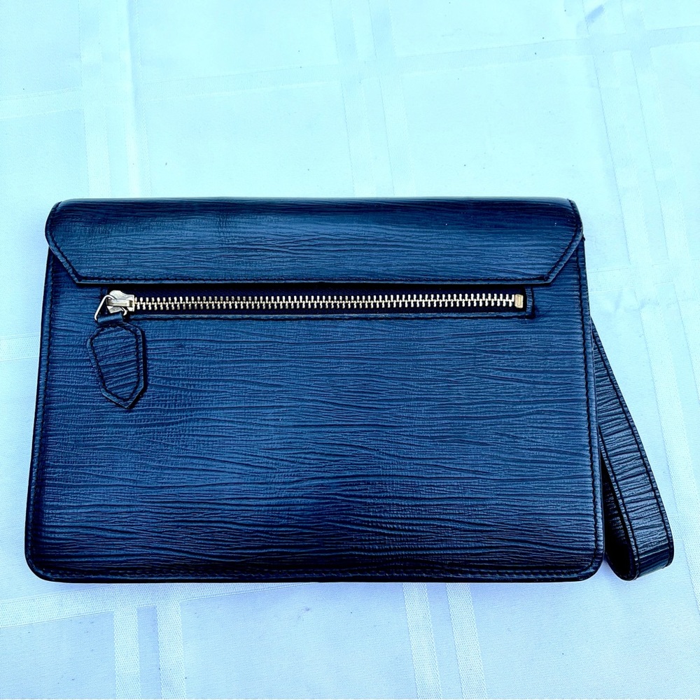 Versace Black Leather Wristlet Clutch Vintage with lock & key - Picture 3 of 17